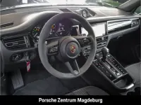 Gebraucht Porsche Macan 265 PS (194 kW) 2024 Schwarz SUV