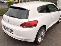 Gebraucht VW Scirocco 160 PS (117 kW) 2009 Weiß Coupé