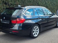 Gebraucht BMW 320 Performance 184 PS (135 kW) 2013 Schwarz Kombi