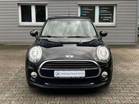Gebraucht Mini Cooper 136 PS (100 kW) 2017 Midnight black metallic Kleinwagen