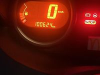 Gebraucht Renault Twingo 75 PS (55 kW) 2013 Gelb Kleinwagen