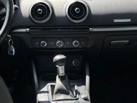 Gebraucht Audi A3 116 PS (85 kW) 2019 Schwarz Limousine