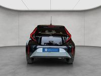 Neu Toyota Aygo X 116 PS (85 kW) 2026 Grün SUV