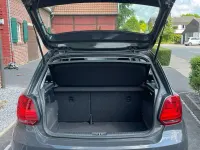 Gebraucht VW Polo 60 PS (44 kW) 2015 Grau Kleinwagen