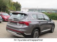 Gebraucht Hyundai Santa Fe Trend 230 PS (169 kW) 2023 Grau SUV