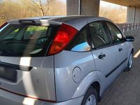 Gebraucht Ford Focus 75 PS (55 kW) 1999 Silber Kombi