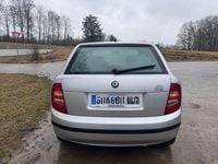 Gebraucht Skoda Fabia Comfort 68 PS (50 kW) 2000 Silber Limousine
