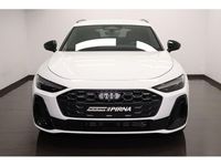 Gebraucht Audi A5 Sport 367 PS (269 kW) 2026 Weiß Kombi