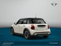 Gebraucht Mini Cooper Classic 136 PS (100 kW) 2022 Weiß Kleinwagen