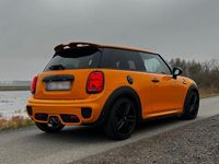 Second-hand Mini Cooper SD 231 CP (169 kW) 2016 Portocaliu Hatchback