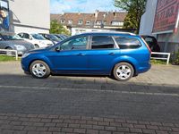 Używany Ford Focus 101 KM (74 kW) 2009 Niebieski Kombi