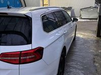 Gebraucht VW Passat Highline 150 PS (110 kW) 2016 Weiß Kombi