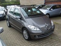 Gebraucht Mercedes A160 Elegance 95 PS (69 kW) 2011 Grau Limousine