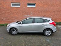 Gebraucht Ford Focus Titanium 163 PS (119 kW) 2013 Silber Limousine