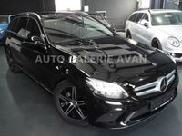 Gebraucht Mercedes C300 245 PS (180 kW) 2021 Schwarz/baltic black Kombi