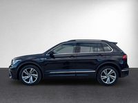 Gebraucht VW Tiguan R-line 150 PS (110 kW) 2021 Deep black perleffekt SUV