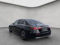 Gebraucht Mercedes E220 Avantgarde 197 PS (144 kW) 2025 Schwarz Limousine