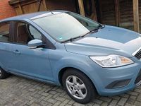 Gebraucht Ford Focus 101 PS (74 kW) 2009 Grau Limousine