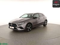 Gebraucht Mercedes A250 Night 218 PS (160 kW) 2023 Mountaingrau Limousine