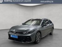 Gebraucht VW Passat R-line 193 PS (141 kW) 2024 Grau Kombi