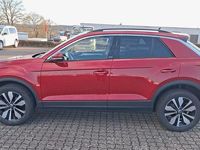 Gebraucht VW T-Roc Move 116 PS (85 kW) 2025 Rot SUV