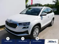 Neu Skoda Karoq Selection 150 PS (110 kW) 2025 Moonweiß perleffekt SUV
