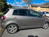 Gebraucht VW Golf VII 84 PS (61 kW) 2012 Gold Kleinwagen
