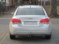 Gebraucht Chevrolet Cruze 113 PS (83 kW) 2011 Argon silber/ice silver (m2) Limousine
