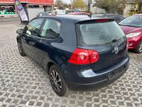 Gebraucht VW Golf V Trendline 80 PS (58 kW) 2007 Bluegraphit perleffekt Kleinwagen