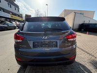 Gebraucht Hyundai ix35 Style 163 PS (119 kW) 2011 Grau SUV