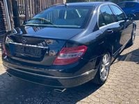 Second-hand Mercedes C280 231 CP (169 kW) 2007 Negru Berlinǎ