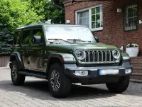 Gebraucht Jeep Wrangler Sahara 272 PS (200 kW) 2025 Grün SUV