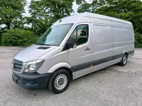 Gebraucht Mercedes Sprinter 143 PS (105 kW) 2018 Grau Van