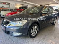 Gebraucht Skoda Octavia Elegance 160 PS (117 kW) 2012 Grau Limousine