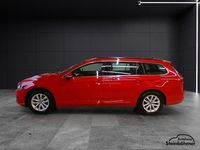 Gebraucht VW Passat Business 122 PS (89 kW) 2023 Tornadorot (rot) Kombi