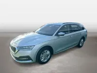 Gebraucht Skoda Octavia Ambition 116 PS (85 kW) 2023 Brilliantsilber metallic Kombi