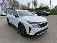 Neu Peugeot 5008 Allure 145 PS (106 kW) 2026 Okenite weiß metallic SUV
