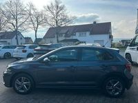 Gebraucht VW Polo R-line 95 PS (69 kW) 2024 Grau Kleinwagen