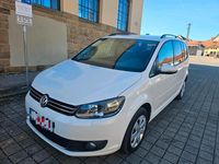 Gebraucht VW Touran 120 PS (88 kW) 2012 Weiß Van / Kleinbus