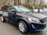 Gebraucht Volvo XC60 220 PS (161 kW) 2017 Schwarz SUV