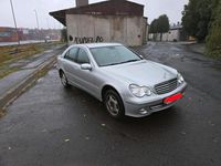 Gebraucht Mercedes C200 163 PS (119 kW) 2004 Silber Limousine