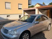 Gebraucht Mercedes C200 163 PS (119 kW) 2004 Silber Limousine