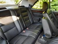 Gebraucht Mercedes E300 Sportline 220 PS (161 kW) 1993 Schwarz Cabrio
