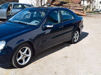 Gebraucht Mercedes C220 150 PS (110 kW) 2004 Blau Limousine