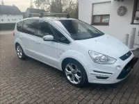 Gebraucht Ford S-MAX Titanium 140 PS (102 kW) 2011 Weiß Van / Kleinbus