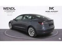 Gebraucht Tesla Model 3 Standard Range Plus 239 kW (325 PS) 2022 Midnightgreyperleffect (metallic) Limousine