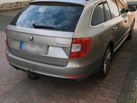 Gebraucht Skoda Superb 170 PS (125 kW) 2015 Beige Kombi