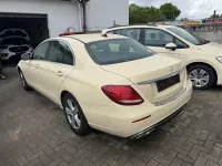 Gebraucht Mercedes E200 Avantgarde 150 PS (110 kW) 2017 Beige Limousine
