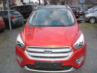 Gebraucht Ford Kuga Titanium 150 PS (110 kW) 2017 Grau SUV