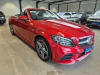 Gebraucht Mercedes C180 AMG 156 PS (114 kW) 2021 Hyazinthrot met. Cabrio